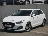 Gebraucht Hyundai i30 Trend 99 PS (72 kW) 2019 Weiß Limousine