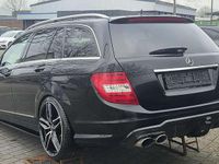 Gebraucht Mercedes C350 265 PS (194 kW) 2011 Schwarz  unilack Kombi