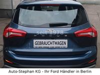 Second-hand Ford Focus Active 150 CP (110 kW) 2020 Albastru Berlinǎ