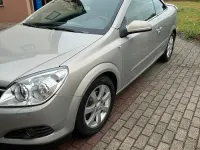 Gebraucht Opel Astra 115 PS (84 kW) 2010 Grau Cabrio