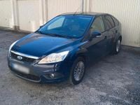 Gebraucht Ford Focus 105 PS (77 kW) 2011 Blau Limousine