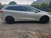 Gebraucht Kia Ceed 128 PS (94 kW) 2014 Silber Kleinwagen