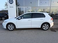 Gebraucht VW Golf VIII Active 131 PS (96 kW) 2023 Weiß Limousine