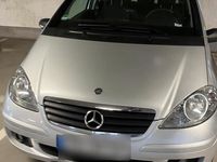Gebraucht Mercedes A150 95 PS (69 kW) 2007 Silber Kleinwagen