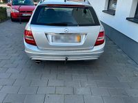 Gebraucht Mercedes C200 184 PS (135 kW) 2012 Silber Kombi