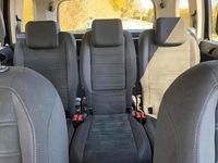 Second-hand VW Multivan 193 CP (141 kW) 2017 Negru Monovolum