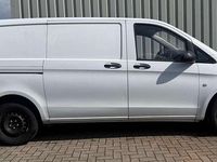 Gebraucht Mercedes Vito 163 PS (119 kW) 2015 Arktikweiss Van