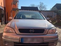 Gebraucht Opel Astra 90 PS (66 kW) 2000 Silber Limousine