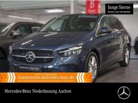 Gebraucht Mercedes B200 Progressive 163 PS (119 kW) 2023 Blau Van / Kleinbus