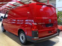 Gebraucht VW Transporter 150 PS (110 kW) 2019 Salsa rot Van