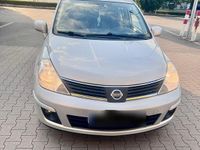 Gebraucht Nissan Tiida 126 PS (92 kW) 2008 Grau Kleinwagen