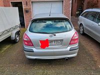 Gebraucht Nissan Almera 90 PS (66 kW) 2001 Silber Limousine