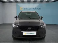 Gebraucht Volvo XC40 197 PS (144 kW) 2025 Schwarz SUV