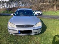 Gebraucht Ford Mondeo 145 PS (106 kW) 2002 Silber Kombi