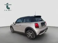 Gebraucht Mini Cooper S Classic 178 PS (130 kW) 2022  rooftop grey (metallic) Kleinwagen