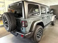 Neu Jeep Wrangler Unlimited Rubicon 272 PS (200 kW) 2026 Grau SUV