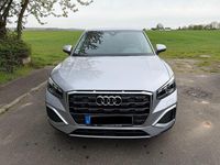 Gebraucht Audi Q2 Advanced 116 PS (85 kW) 2023 Silber SUV