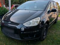 Second-hand Ford S-MAX 130 CP (95 kW) 2007 Negru Monovolum