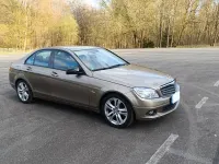Gebraucht Mercedes C200 136 PS (100 kW) 2009 Gold Limousine