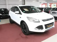 Gebraucht Ford Kuga Trend 150 PS (110 kW) 2016 Weiß SUV