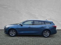 Neu Ford Focus Titanium 155 PS (114 kW) 2025 Chrome blue metallic Limousine