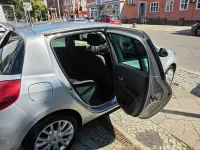 Gebraucht Renault Clio III Dynamique 75 PS (55 kW) 2009 Grau Limousine