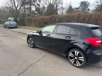 Gebraucht Mercedes A180 122 PS (89 kW) 2013 Schwarz Limousine