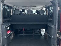 Gebraucht Opel Vivaro 116 PS (85 kW) 2015 Grün Van / Kleinbus