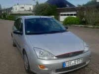 Gebraucht Ford Focus 75 PS (55 kW) 1999 Silber Kombi