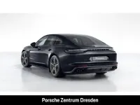 Gebraucht Porsche Panamera 330 PS (242 kW) 2022 Tiefschwarzmetallic (metallic) Limousine