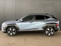 Neu Hyundai Kona Comfort 170 PS (125 kW) 2025 Blau SUV