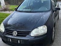Gebraucht VW Golf V 105 PS (77 kW) 2005 Schwarz Kleinwagen