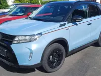 Gebraucht Suzuki Vitara Comfort+ 110 PS (80 kW) 2026 Ice grayish blue /cosmic black SUV