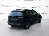 Gebraucht Skoda Karoq Tour 150 PS (110 kW) 2022 Schwarzmagic perleffekt SUV