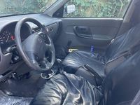 Gebraucht VW Caddy 60 PS (44 kW) 2002 Weiß Van / Kleinbus