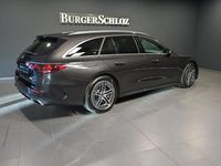 Gebraucht Mercedes E300 AMG 204 PS (150 kW) 2024 Graphitgrau Kombi