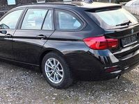 Gebraucht BMW 318 Advantage 150 PS (110 kW) 2017 Schwarz Kombi
