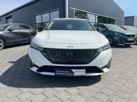 Gebraucht Peugeot 308 Allure 131 PS (96 kW) 2022 Weiß Limousine