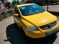 Gebraucht VW Fox 54 PS (39 kW) 2005 Gelb Kleinwagen