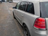 Gebraucht Opel Zafira 120 PS (88 kW) 2009 Silber Van / Kleinbus