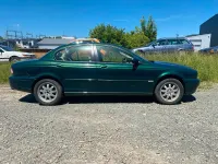 Käytetty Jaguar X-type 156 HP (114 kW) 2003 Vihreä Sedan