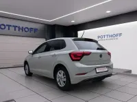 Gebraucht VW Polo Style 95 PS (69 kW) 2022 Ascotgrau Kleinwagen