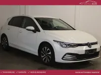 Gebraucht VW Golf VII Active 150 PS (110 kW) 2021 Weiß Kleinwagen