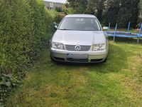 Gebraucht VW Bora 102 PS (75 kW) 2004 Silber Limousine