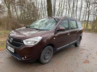 Gebraucht Dacia Lodgy Celebration 116 PS (85 kW) 2017 Braun Van / Kleinbus