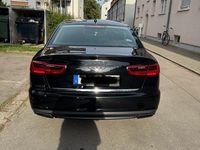 Gebraucht Audi A6 Ambiente 190 PS (139 kW) 2015 Schwarz Limousine