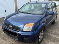 Gebraucht Ford Fusion 68 PS (50 kW) 2009 Blau Kleinwagen