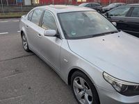 Gebraucht BMW 525 177 PS (130 kW) 2006 Silber Limousine
