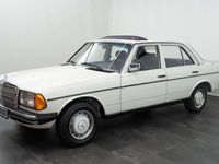 Gebraucht Mercedes 200 109 PS (80 kW) 1983 Weiß Limousine