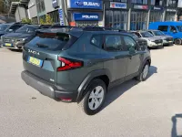 Neu Dacia Duster Expression 131 PS (96 kW) 2025 Oxidgrün SUV
